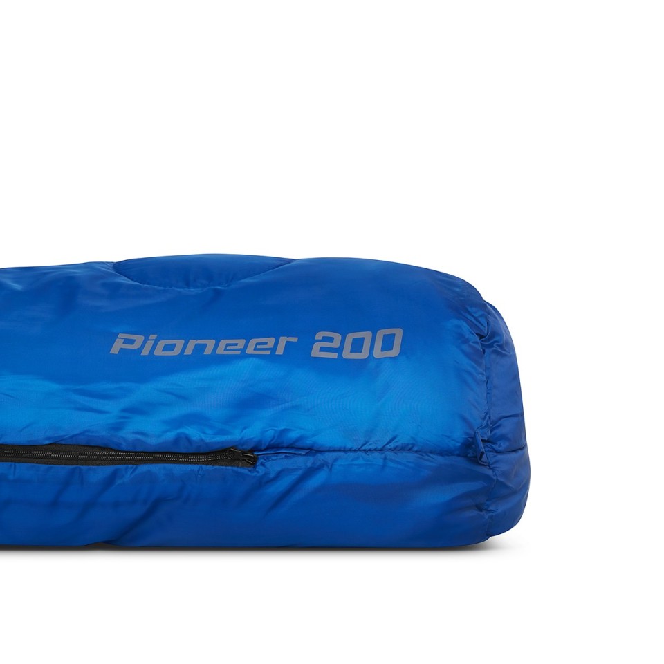 spiwor-mumia-z-kapturem-pioneer-200-campus (1)
